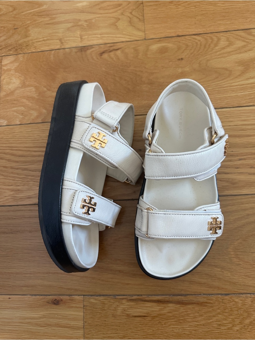 Tory Burch sandal size 6